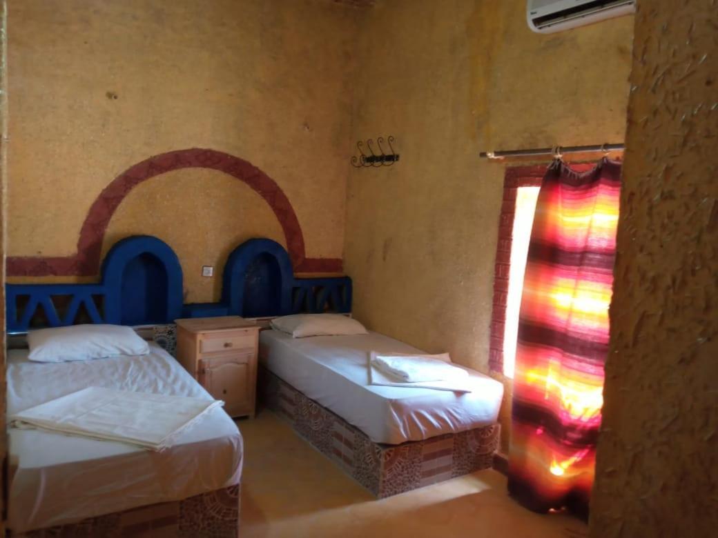 Les Pyramides Hotel 메르주가 외부 사진