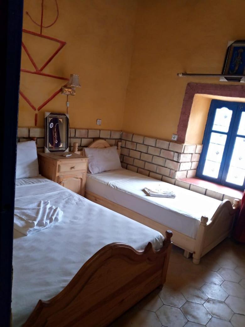 Les Pyramides Hotel 메르주가 외부 사진