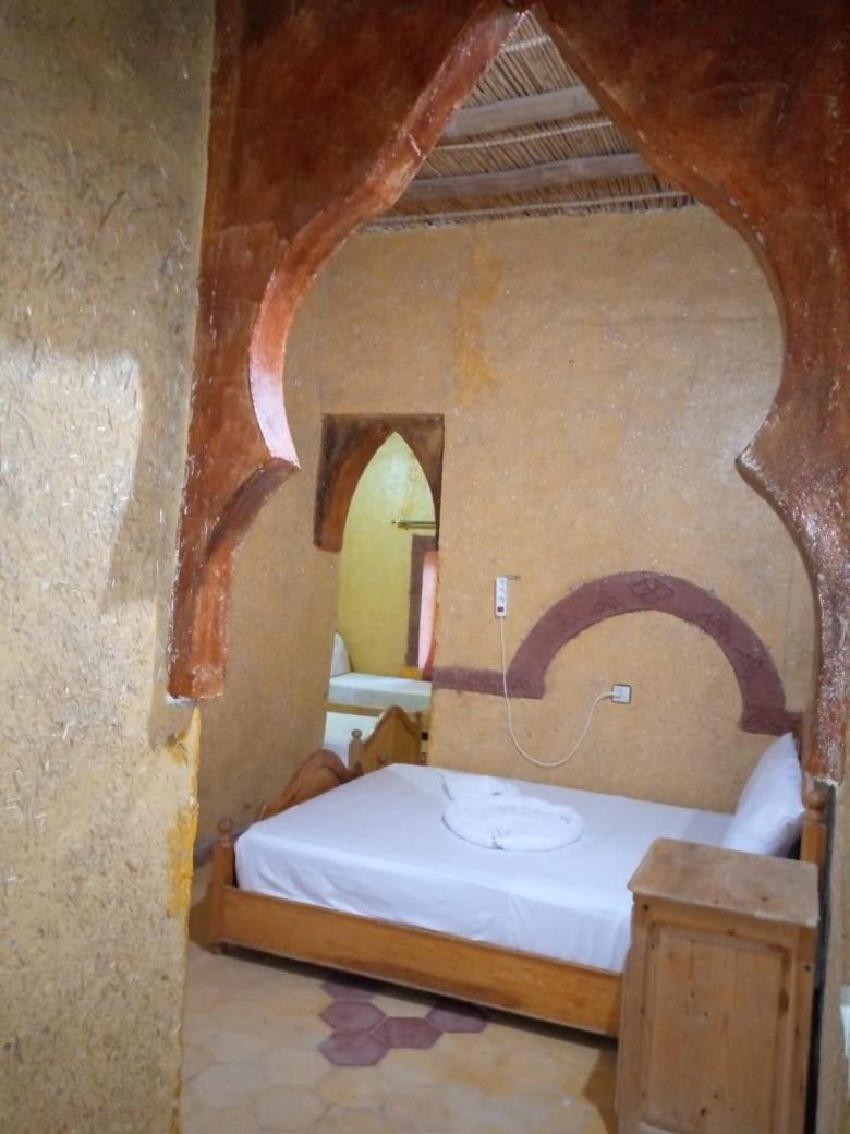 Les Pyramides Hotel 메르주가 외부 사진